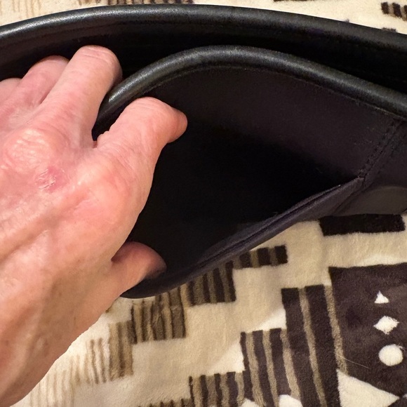 Coach neoprene and leather bag - Picture 3 of 9